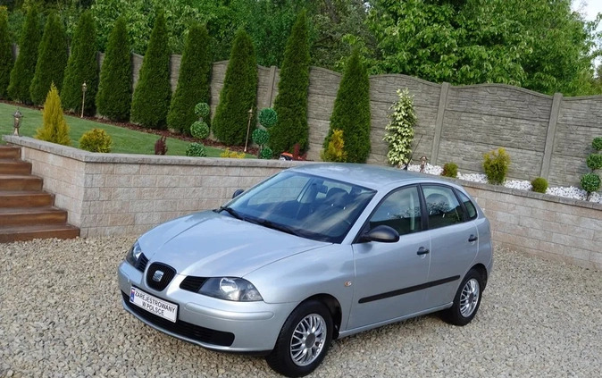 Seat Ibiza cena 9499 przebieg: 167000, rok produkcji 2004 z Pasym małe 92